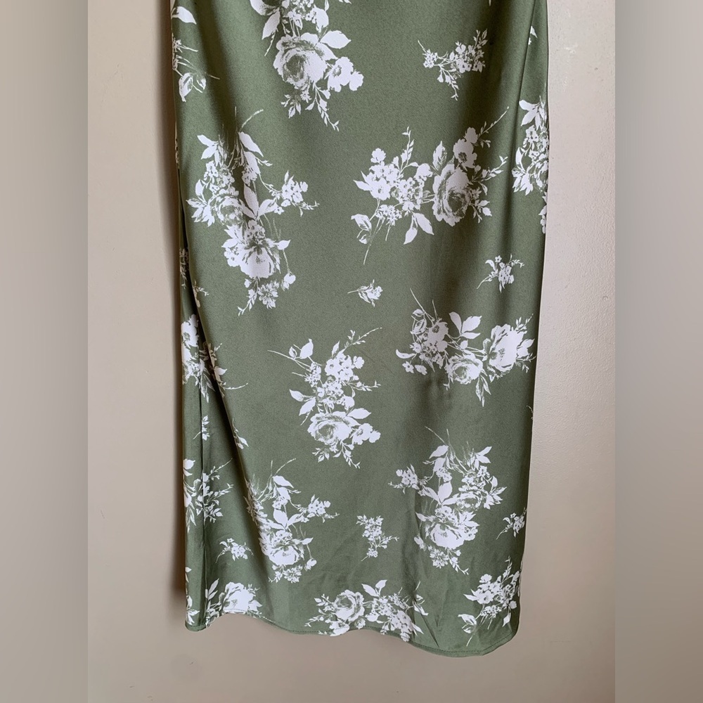 Y2K Babydoll Floral Satin Dress Med Green White Slip Romantic Sacred Hearts - Picture 2 of 8